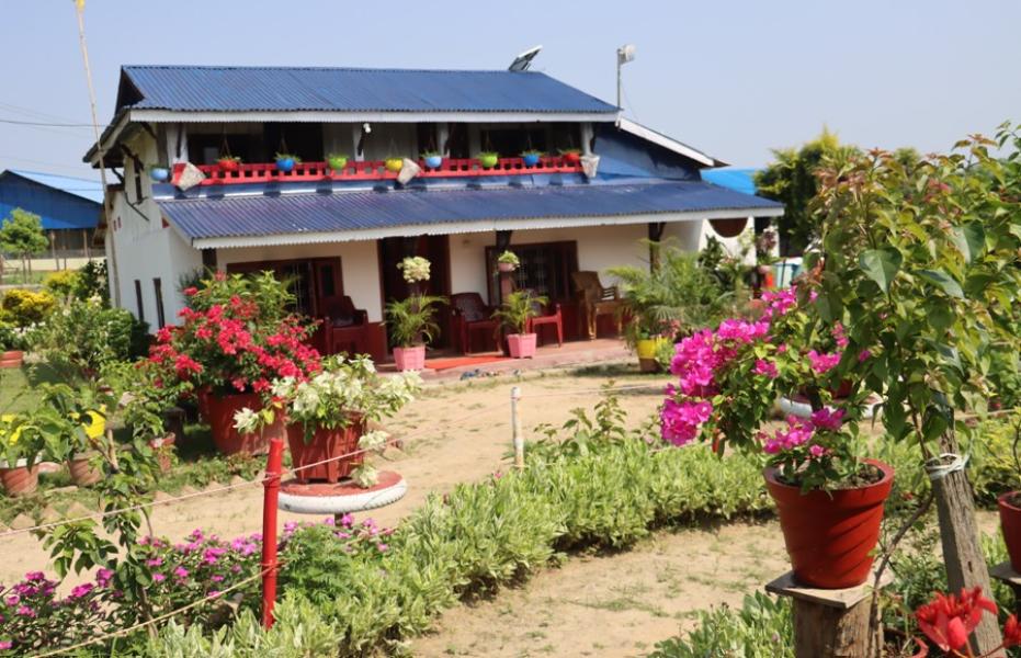 फूलैफूलले सजिएको माडीको अयोध्यामार्ग