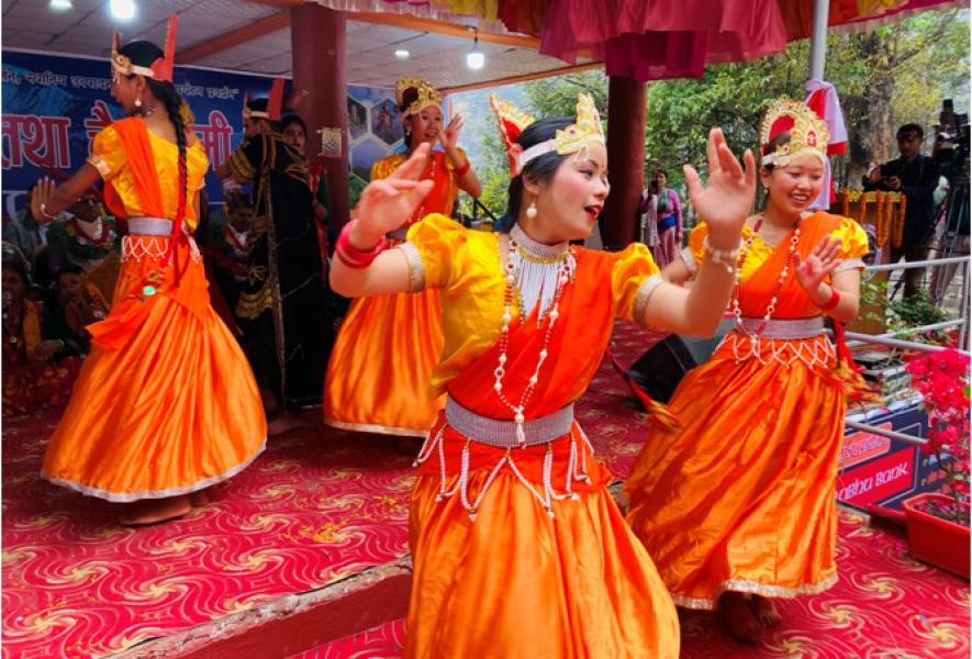 लोकभजन पुस्तान्तरण गरिँदै