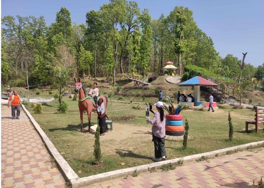 आन्तरिक पर्यटकको रोजाइमा कुलपानी हरित उद्यान