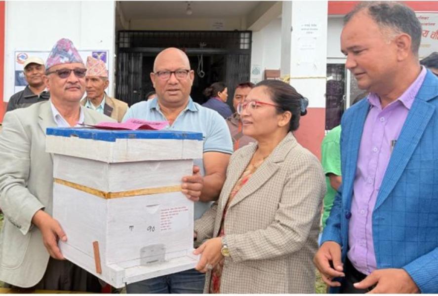 कृषि र पशुपालनबाट किसानलाई आत्मनिर्भर बनाउँदै पाल्पाका दुई पालिका