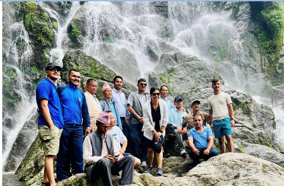 पर्यटन पूर्वाधारले आकर्षक बन्दै ‘तीनधारे झरना’