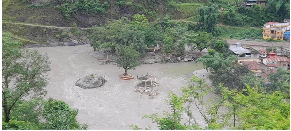 विश्वकै ठुलो शालिग्राम शिला एक महिनादेखि डुबानमा