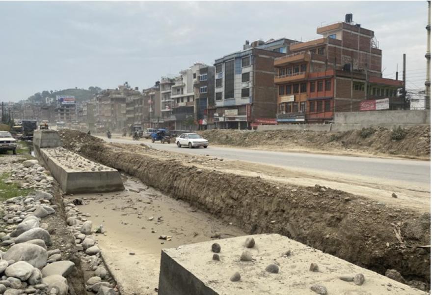 अरनिको राजमार्ग बिस्तार : धुलिखेल–साँगा सडकखण्डमा काम रोकियो