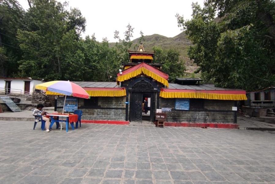 मुक्तिनाथ मन्दिरमा दर्शनार्थीमैत्री परिसर स्तरोन्नति