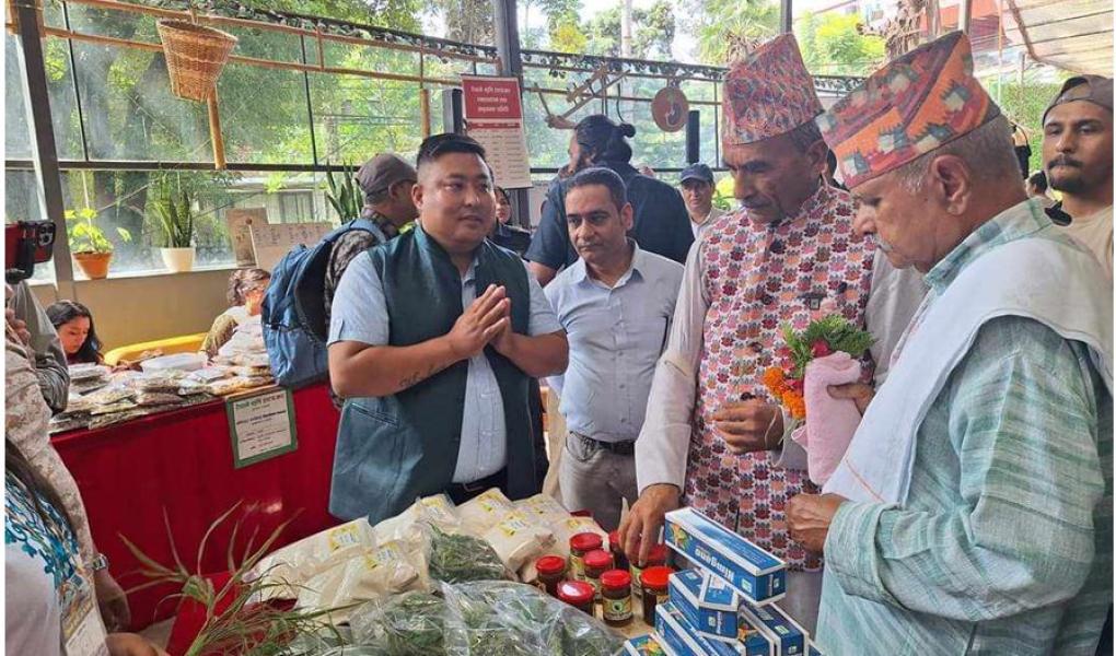 रैथानै विउ जोगाउनु पर्नेमा जोड