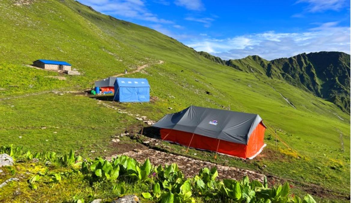 पर्यटक तानिरहेको बुकीपाटनमा ‘गोठबास’ले सहज