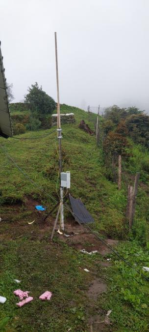 गोसाइकुण्ड जाने पदमार्गमा नेपाल टेलिकमले ल्यायो टुजी बीटीएस सञ्चालनमा