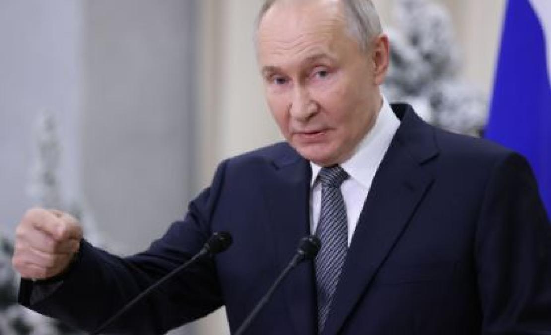 पुटिनको नयाँ आदेशः सन् २०२६ देखि रूसी सैनिक पोशाक स्वदेशी मात्र