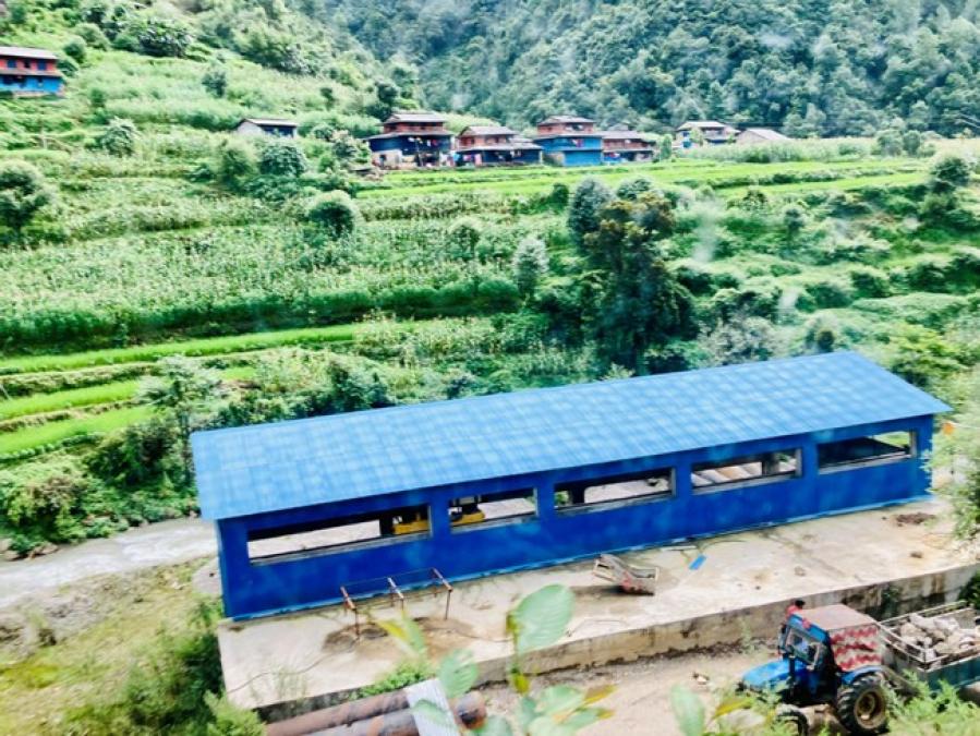 एउटै खोलामा छ, जलविद्युत् आयोजना