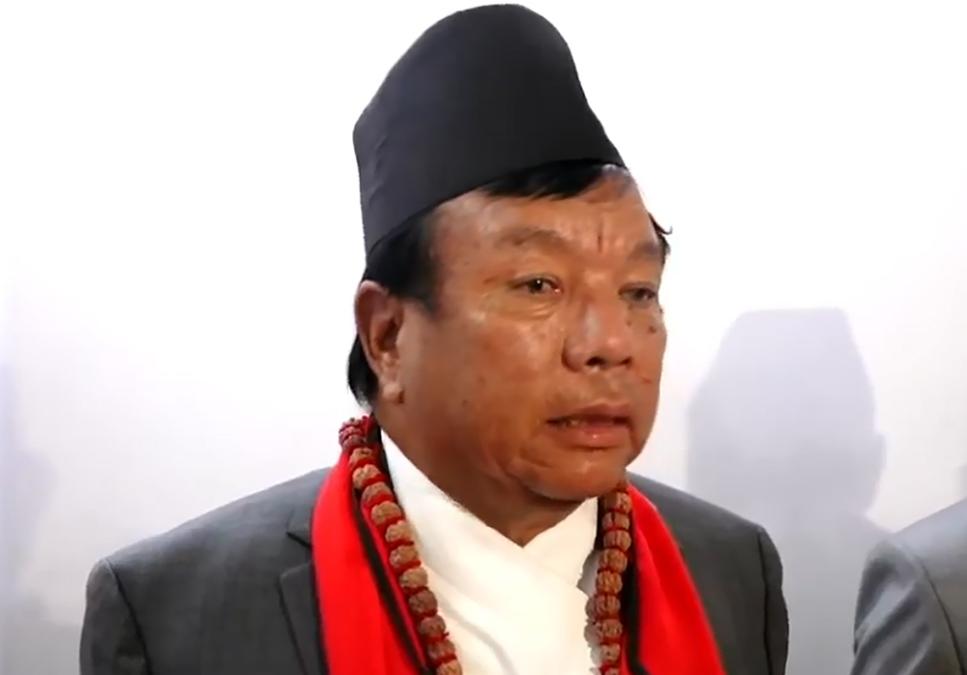 शिक्षामन्त्री पुनको चेतावनी- तलब रोक्ने पालिकालाई कारबाही हुन्छ