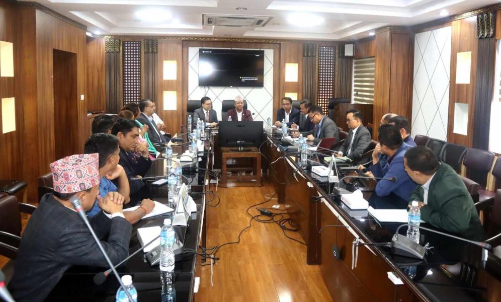 बाढी पीडित जलविद्युतका माग छिटो पुरा गरिदिनुस, कित सक्दिन भनेर हात उठाइदिनुस : इप्पान अध्यक्ष