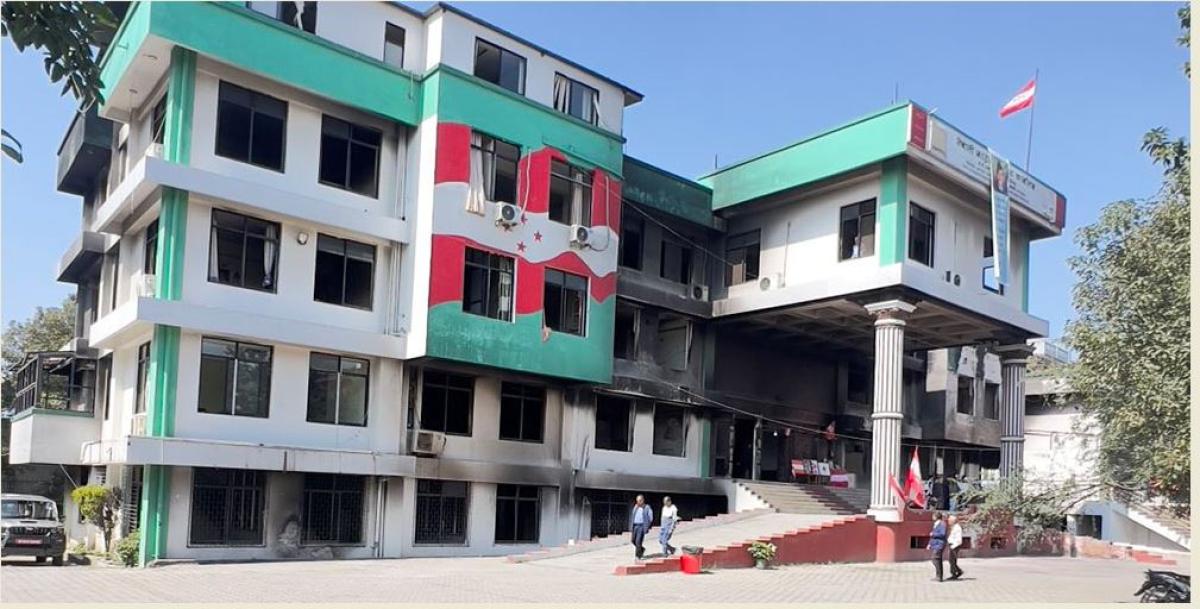 काँग्रेसमा विशेष महाधिवेशनको माग, कार्यवाहक सभापतिलाई बुझाइयो हस्ताक्षर