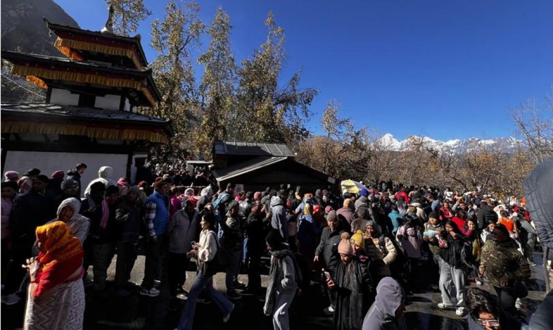 एकैदिन मुस्ताङ भित्रिए करिब सात हजार पर्यटक