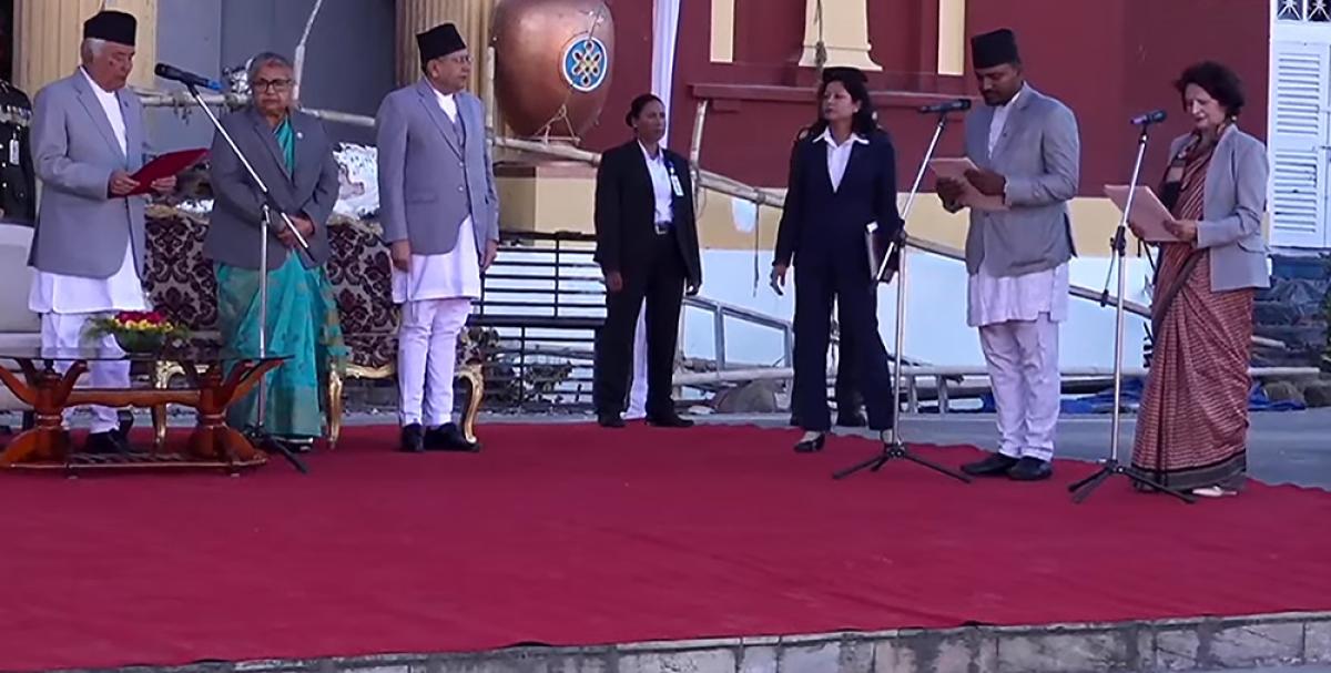 नव नियुक्त दुई मन्त्रीले लिए पद तथा गोपनियताको शपथ