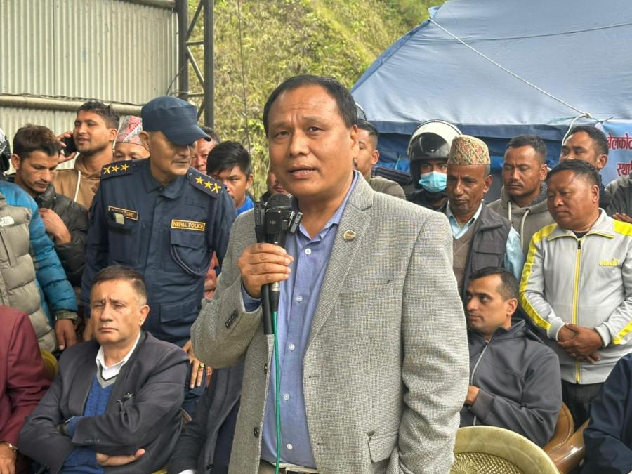 काठमाडौं उपत्यकाको फाहोर फाल्न भइरहेको अवरोध हट्यो