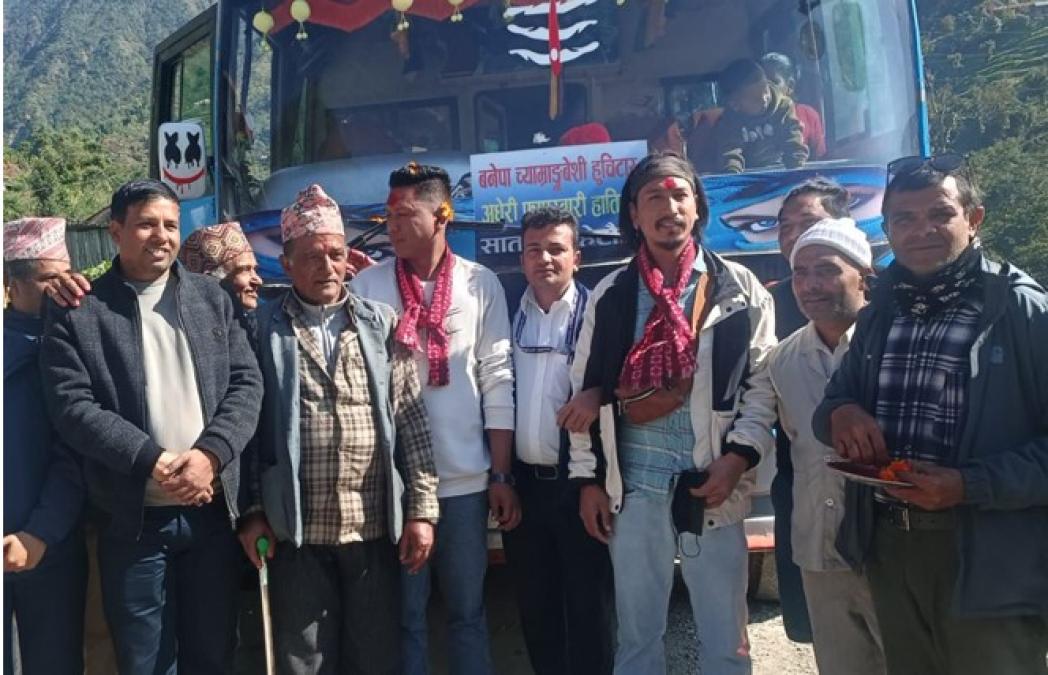 बनेपा-हेटौँडा बस सञ्चालनमा आएपछि आवागमनमा  सहजता