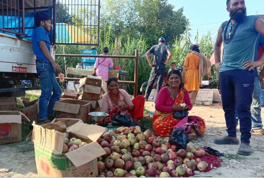 जुम्लाका उत्पादन, कैलालीमा व्यापार