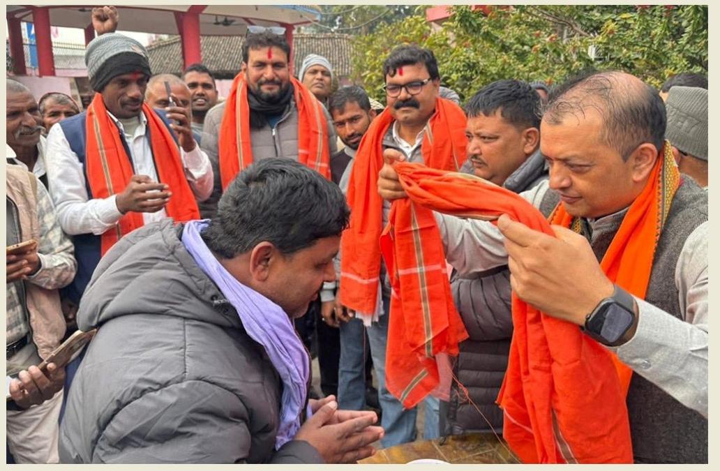 सर्लाहीको गोडैता नगरपालिकाका चार वडाध्यक्ष कांग्रेसमा प्रवेश