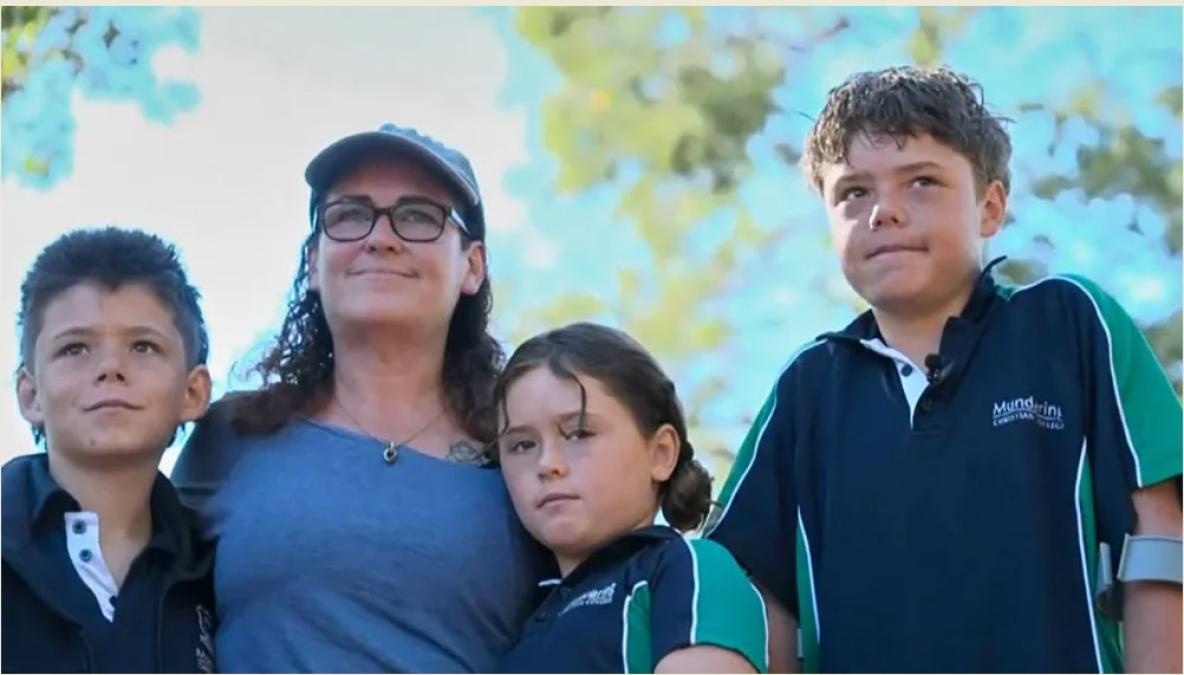 अस्ट्रेलियामा १३ वर्षीय बालकले समुन्द्रमा चार घण्टासम्म लगातार पौडी खेलेर बचाए परिवार