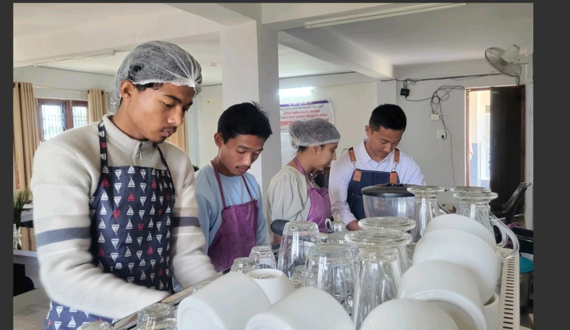 कफीको सुगन्धमा बुनिएका युवाका सपना