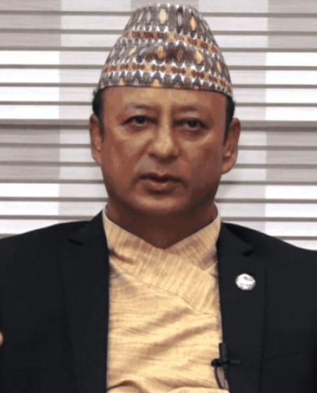 पूर्वमन्त्री दीपक खड्का पक्राउ