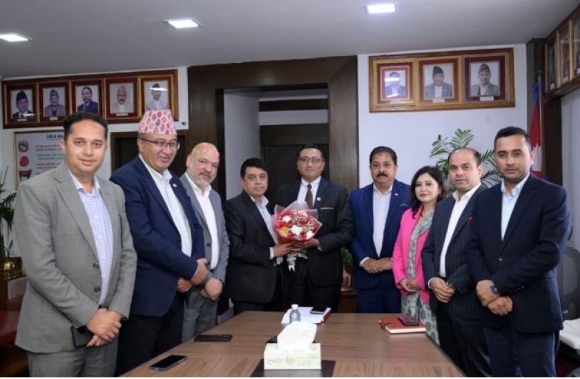 निजी क्षेत्रलाई सहज वातावरण दिने अर्थमन्त्रीको प्रतिबद्धता